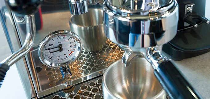 Bezzera BZ10 Espresso Machine - Image 9