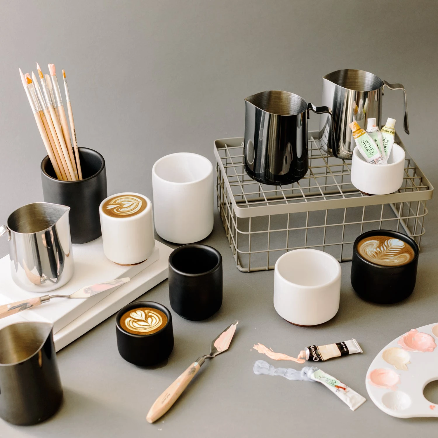 Fellow Eddy Steaming Pitcher 12oz - Graphite - Image 4